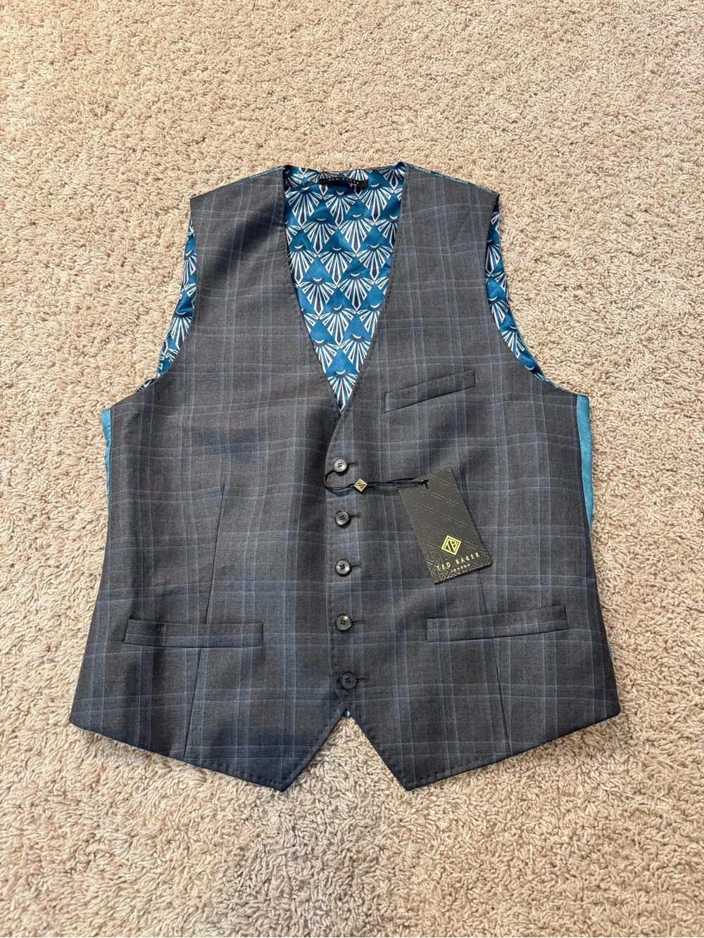 NWT Ted Baker Men's Waistcoats vests Plaid Dress Vest Size 38R